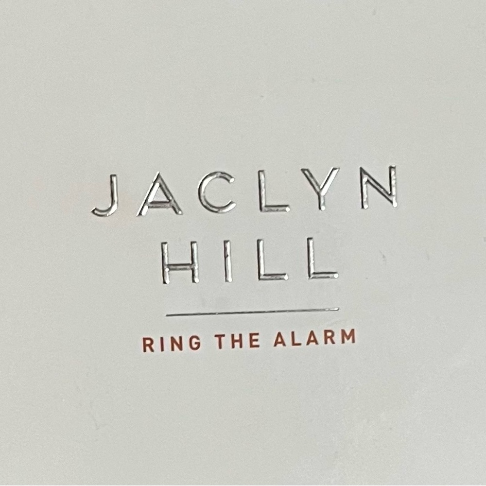 Morphe’s Jaclyn Hill eyeshadow palette “Ring the Alarm”